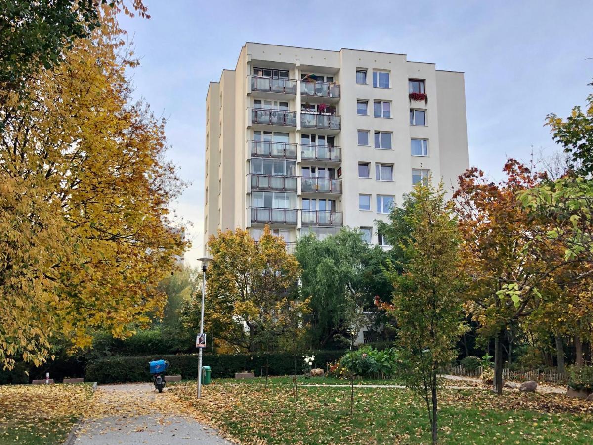 Cristine Apartment Warsaw Exterior photo